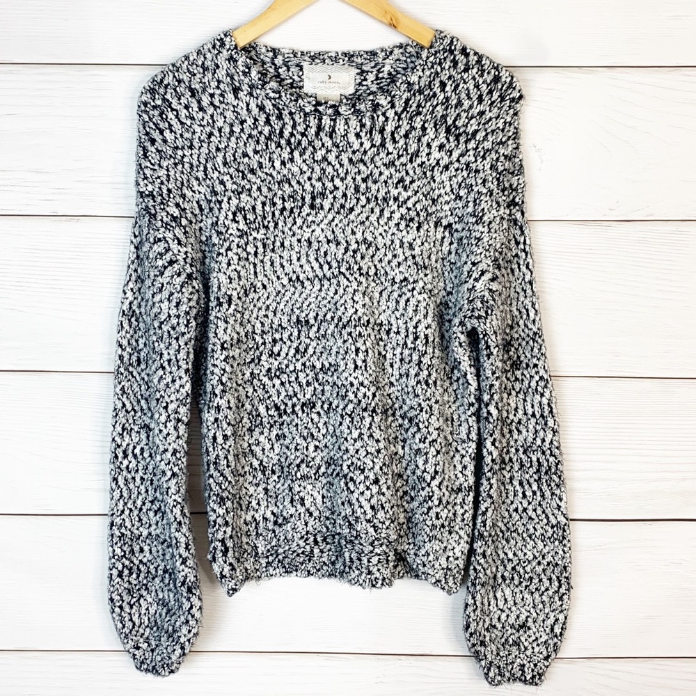 Ruby Moon Oversized Fuzzy Knit Sweater Size Small